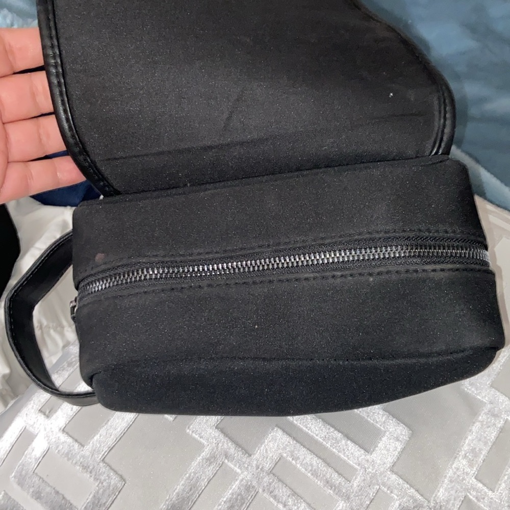 BURBERRY MAKEUP-TRAVEL BAG - Picture 3 of 7